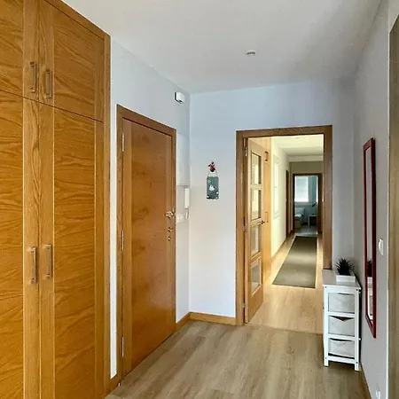 Carrerahouses Vento Con Garaje 比戈